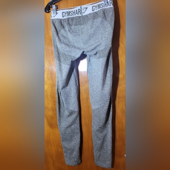 Gymshark leggings Size L - Picture 3 of 3